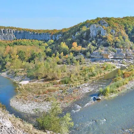 Canoe Piscine Chauffee Et En Ardeche Meridionale *